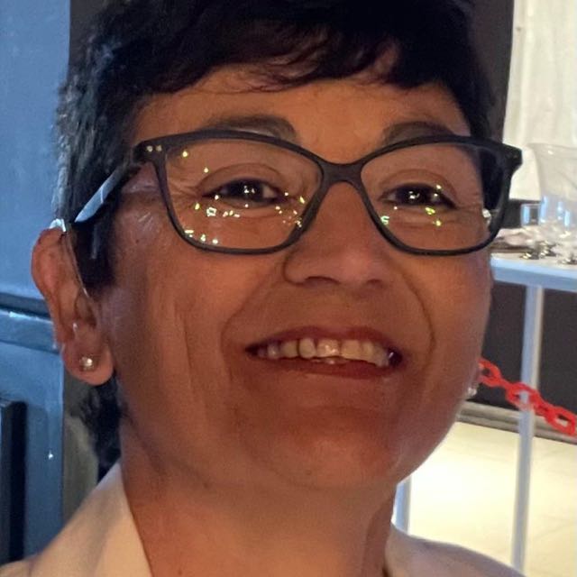 Silvia dos Santos, cuidadora de mascotas en Pocitos